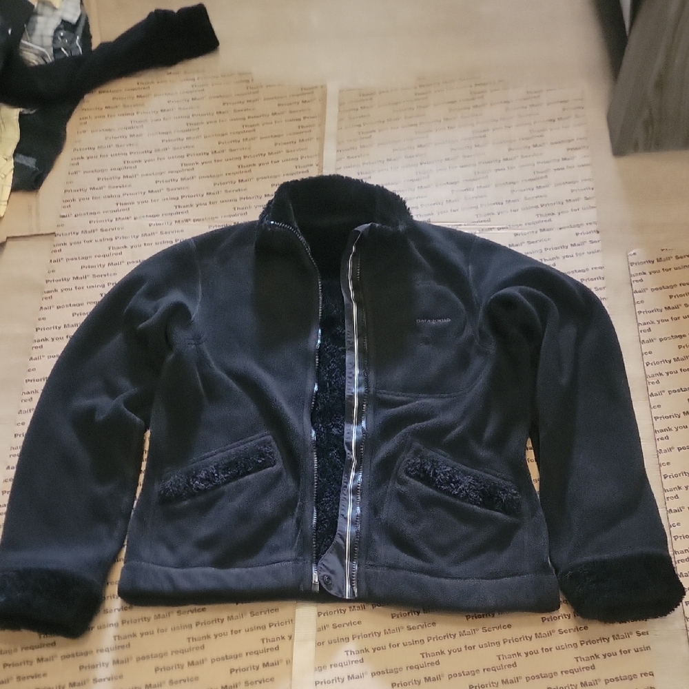 Patagonia Kids Black Fleece Jacket